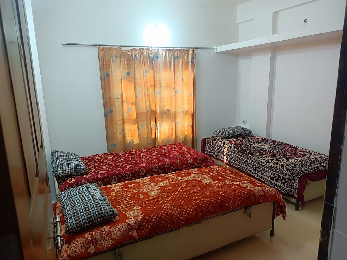 Properties Details 4