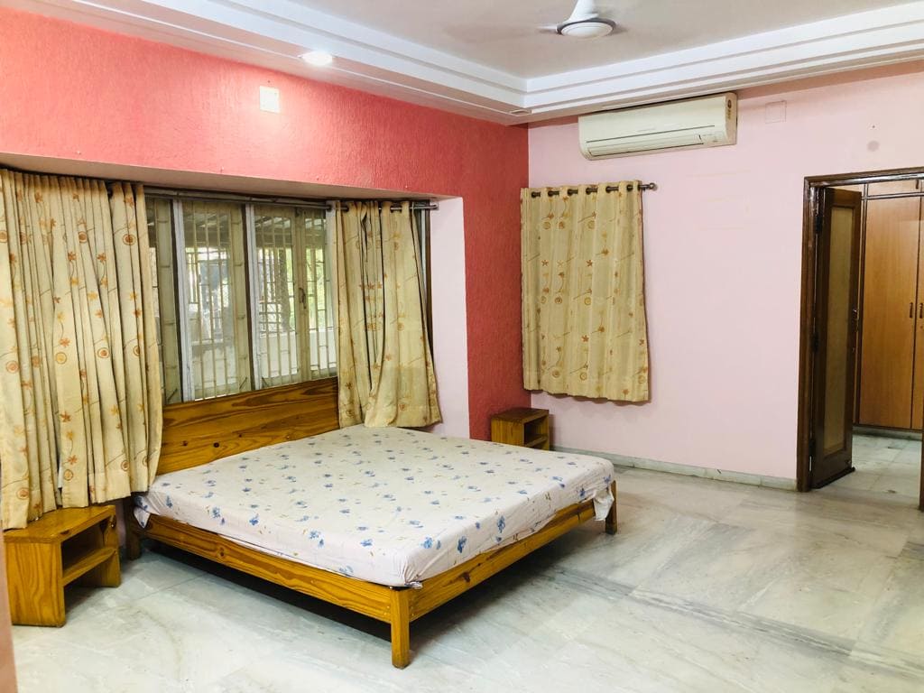 Properties Details 4