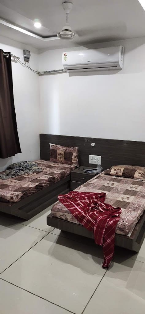 Properties Details 5