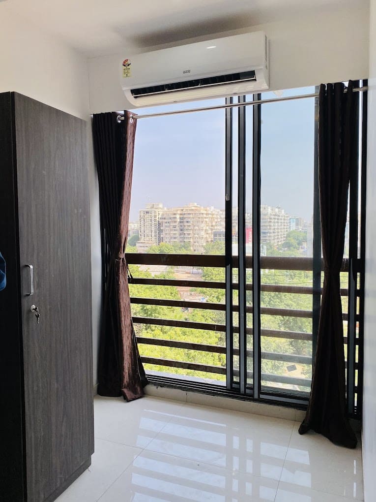 Properties Details 6