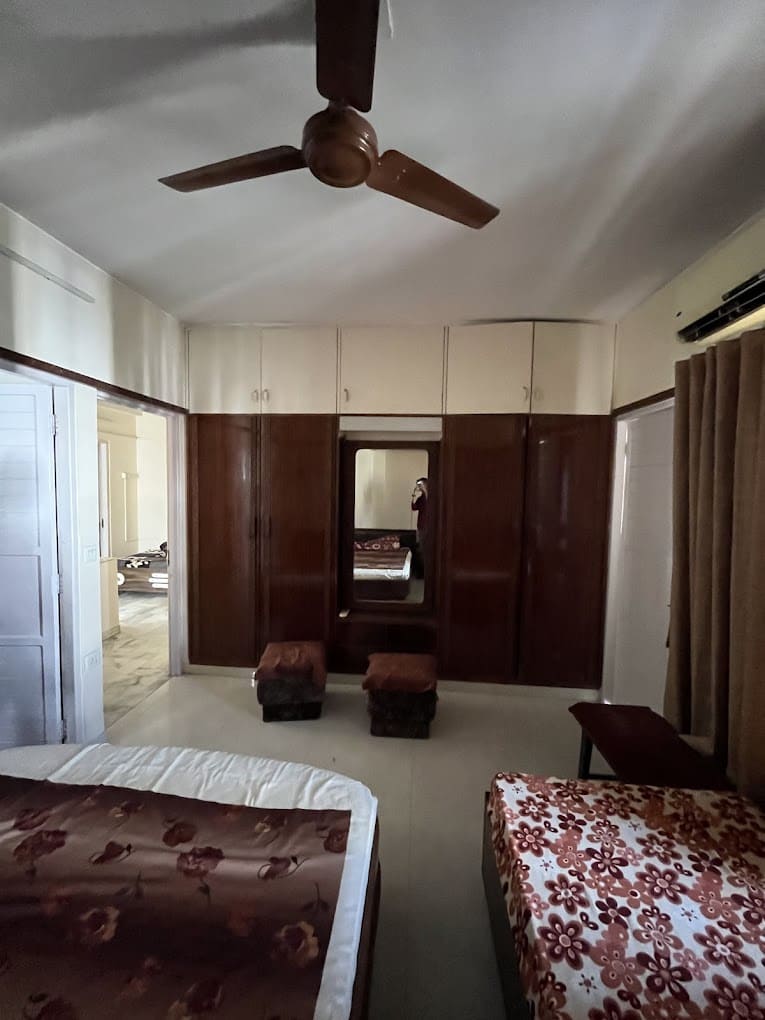 Properties Details 7