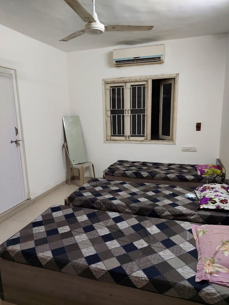 Properties Details 5