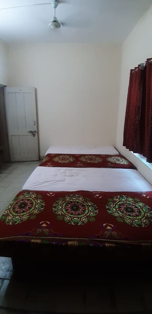 Properties Details 4