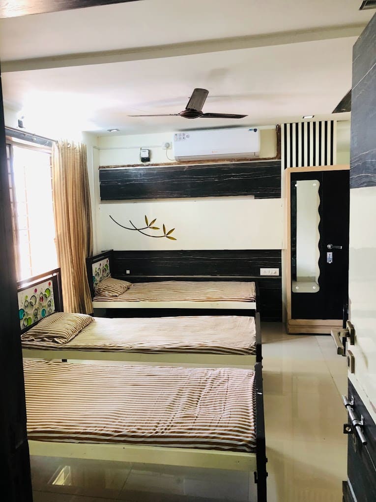 Properties Details 5