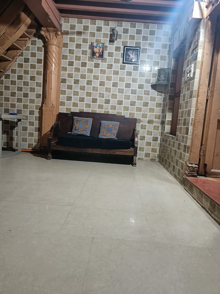 Properties Details 5