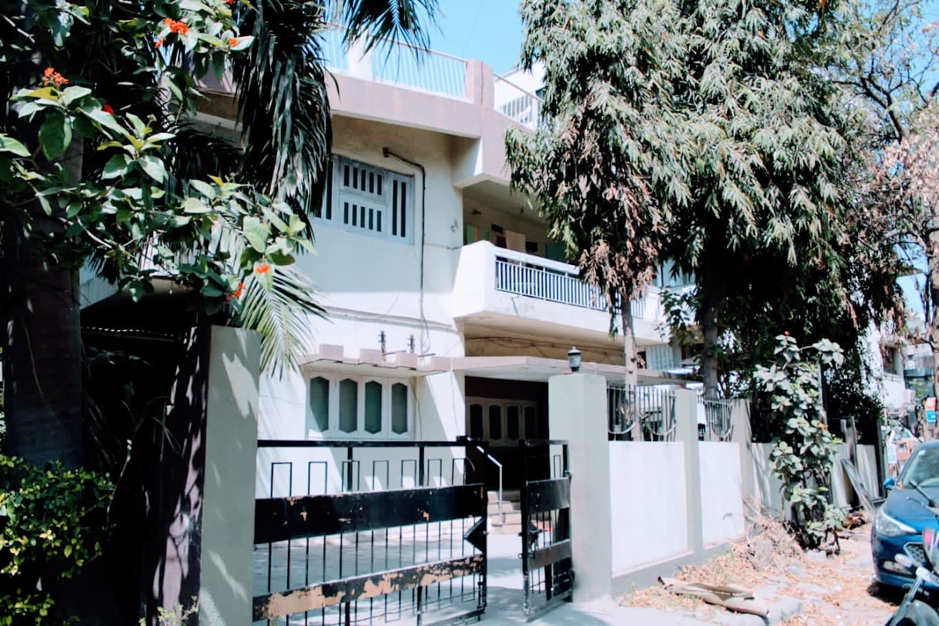 Properties Details 5