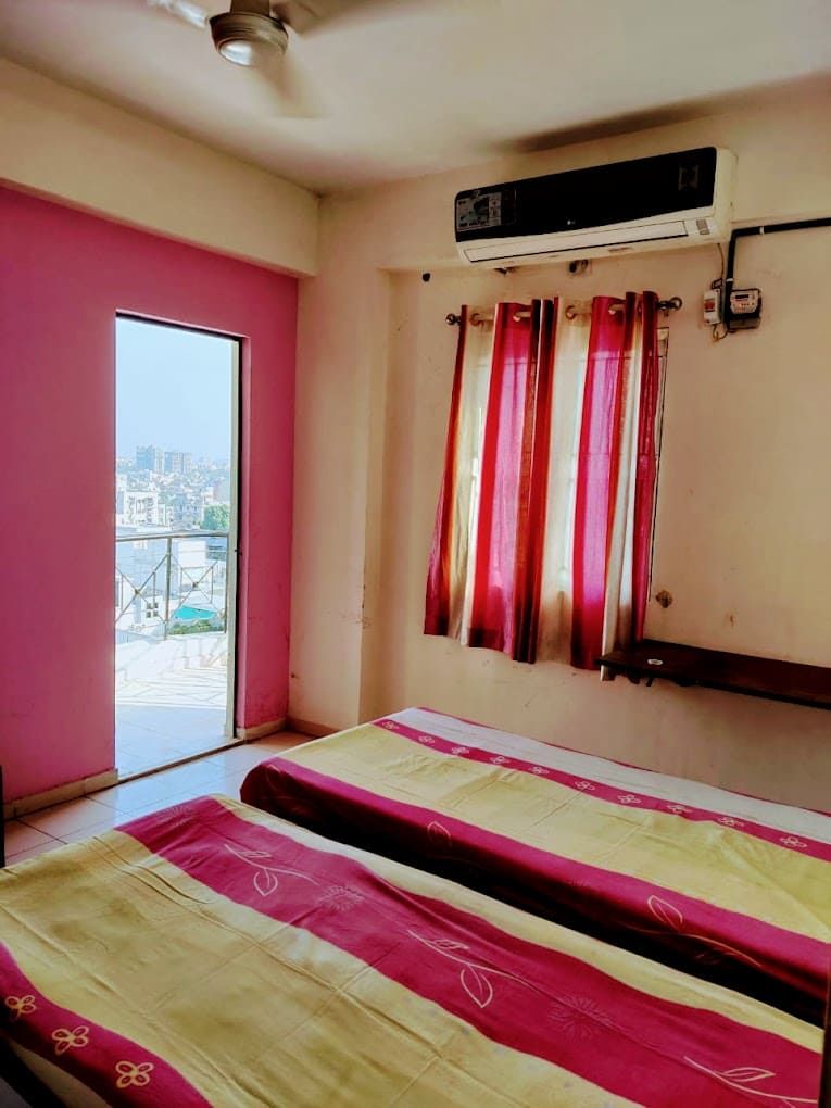 Properties Details 4