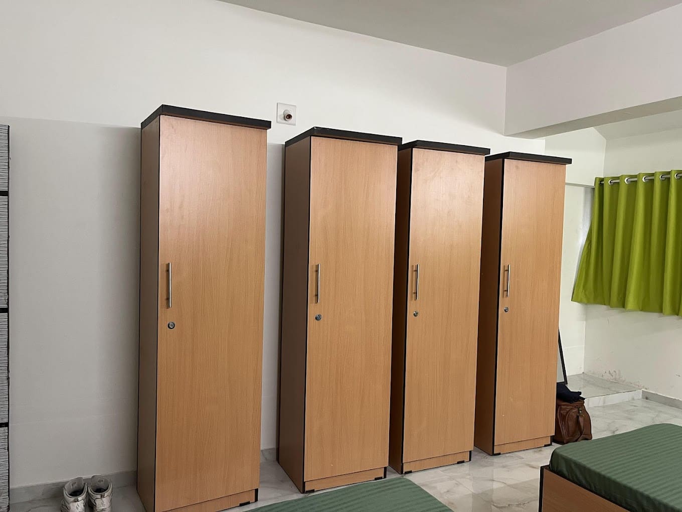 Properties Details 5