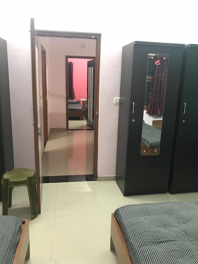 Properties Details 4