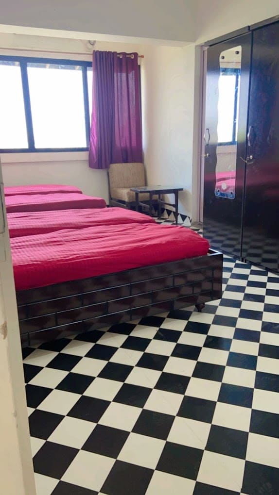 Properties Details 4