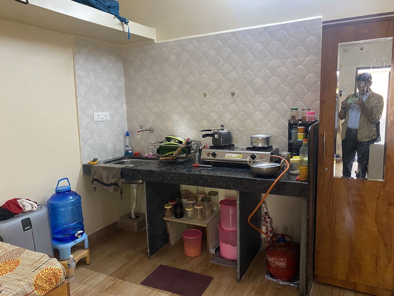 Properties Details 4