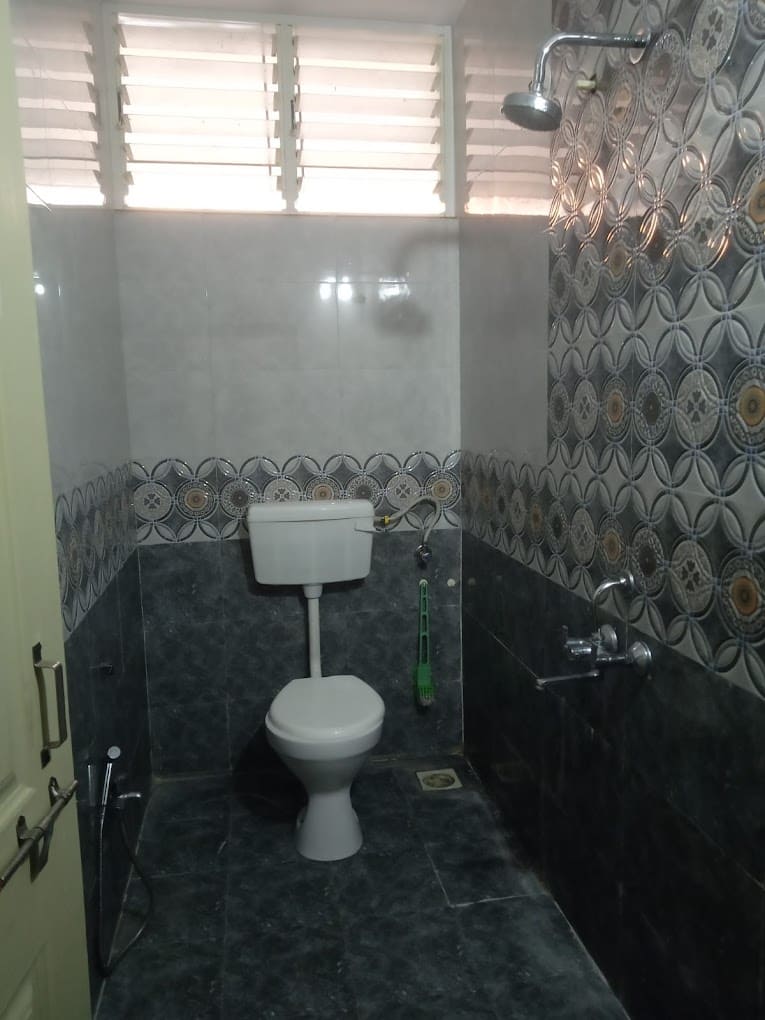 Properties Details 5