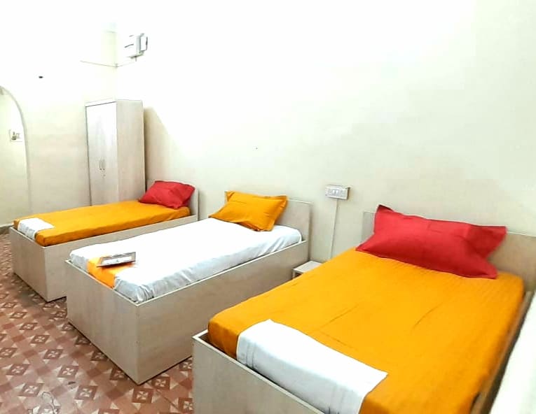 Properties Details 4