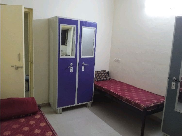 Properties Details 4