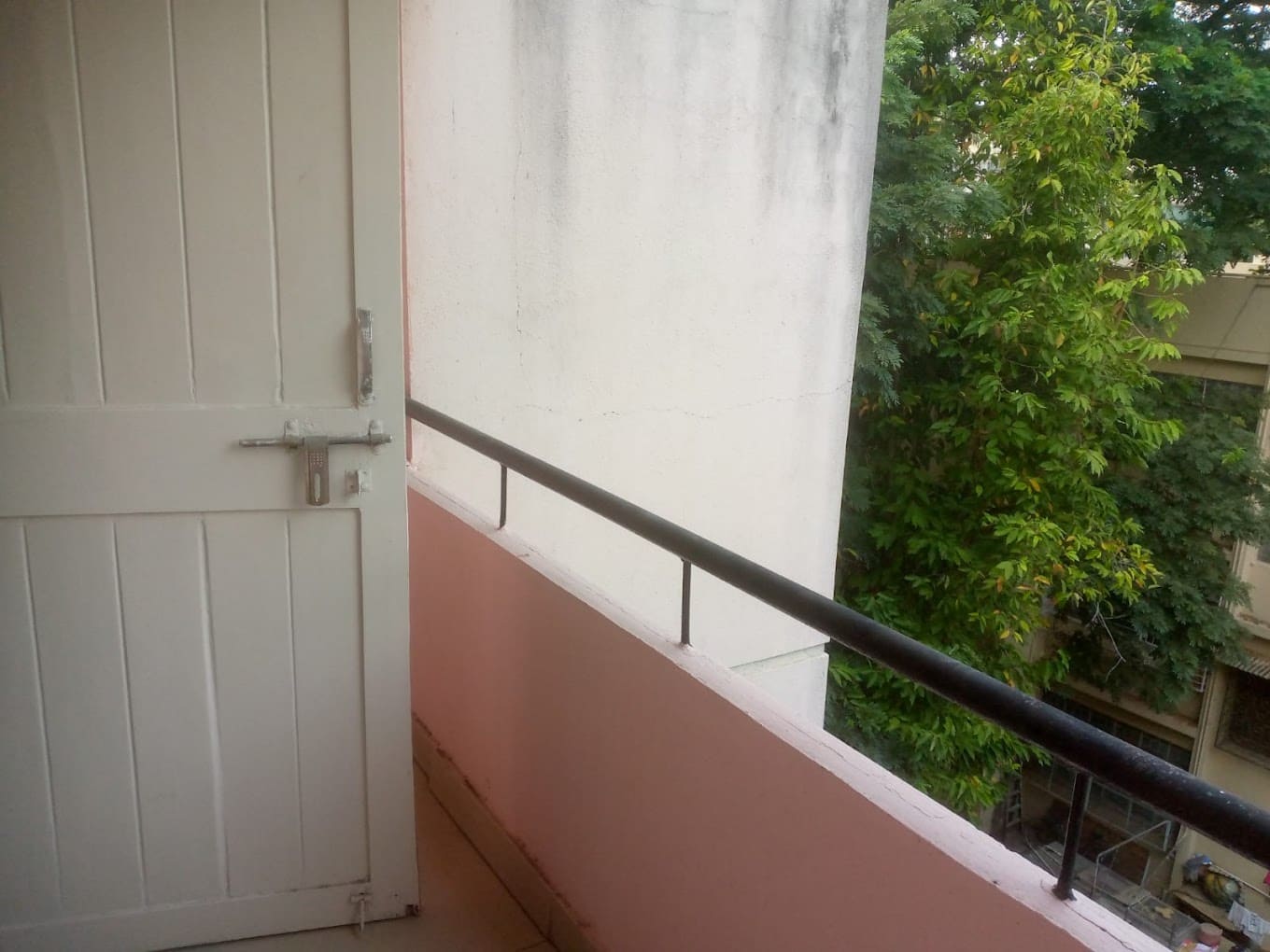 Properties Details 6