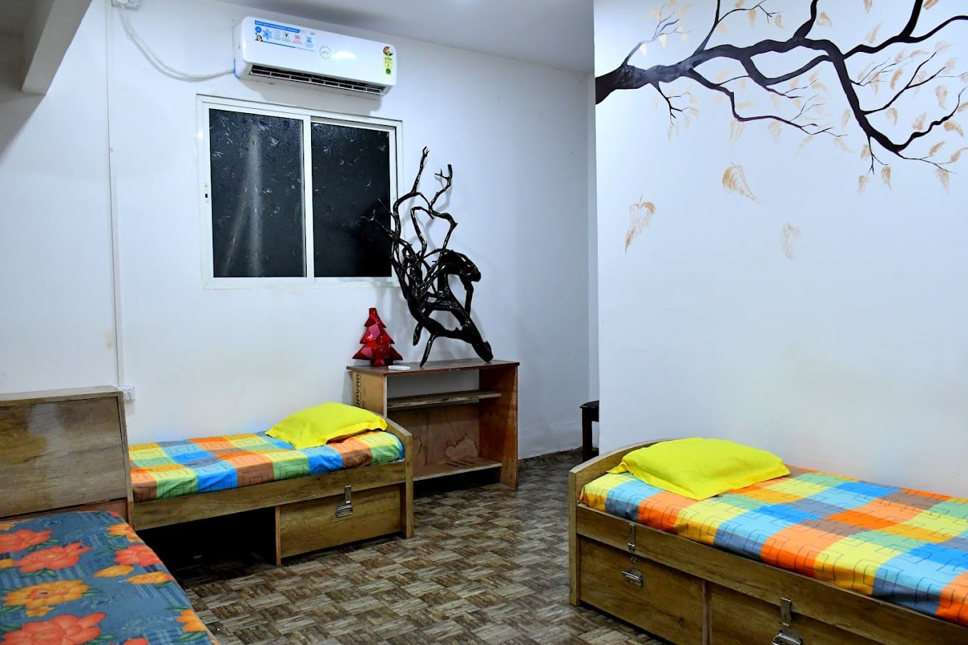 Properties Details 4