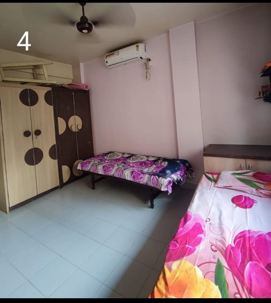 Properties Details 4