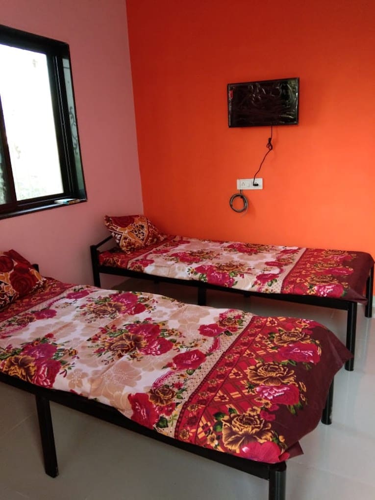 Properties Details 5