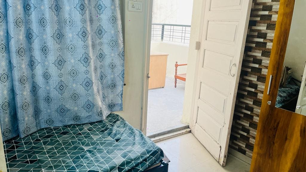 Properties Details 5