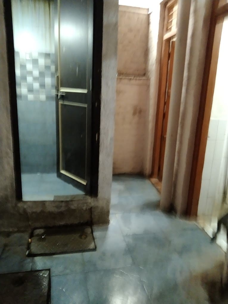 Properties Details 4