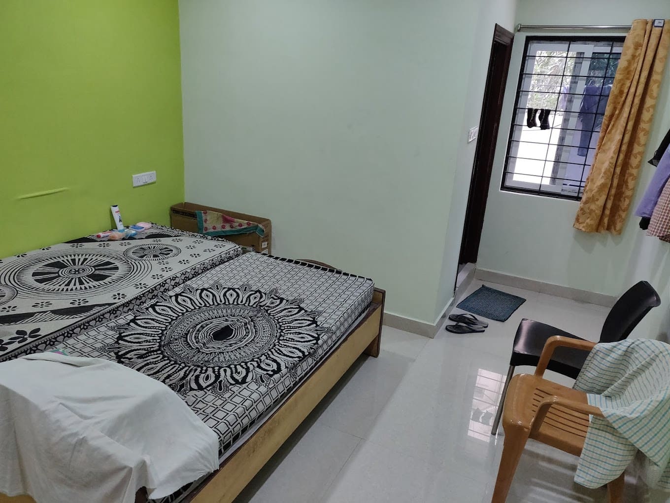 Properties Details 5