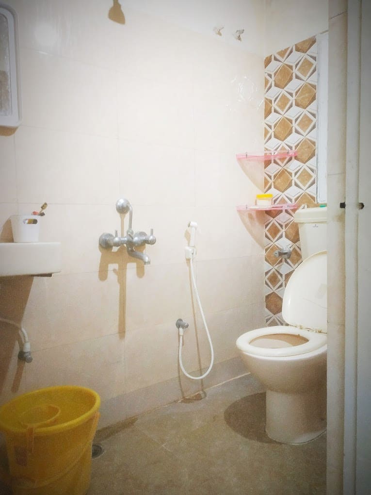 Properties Details 4