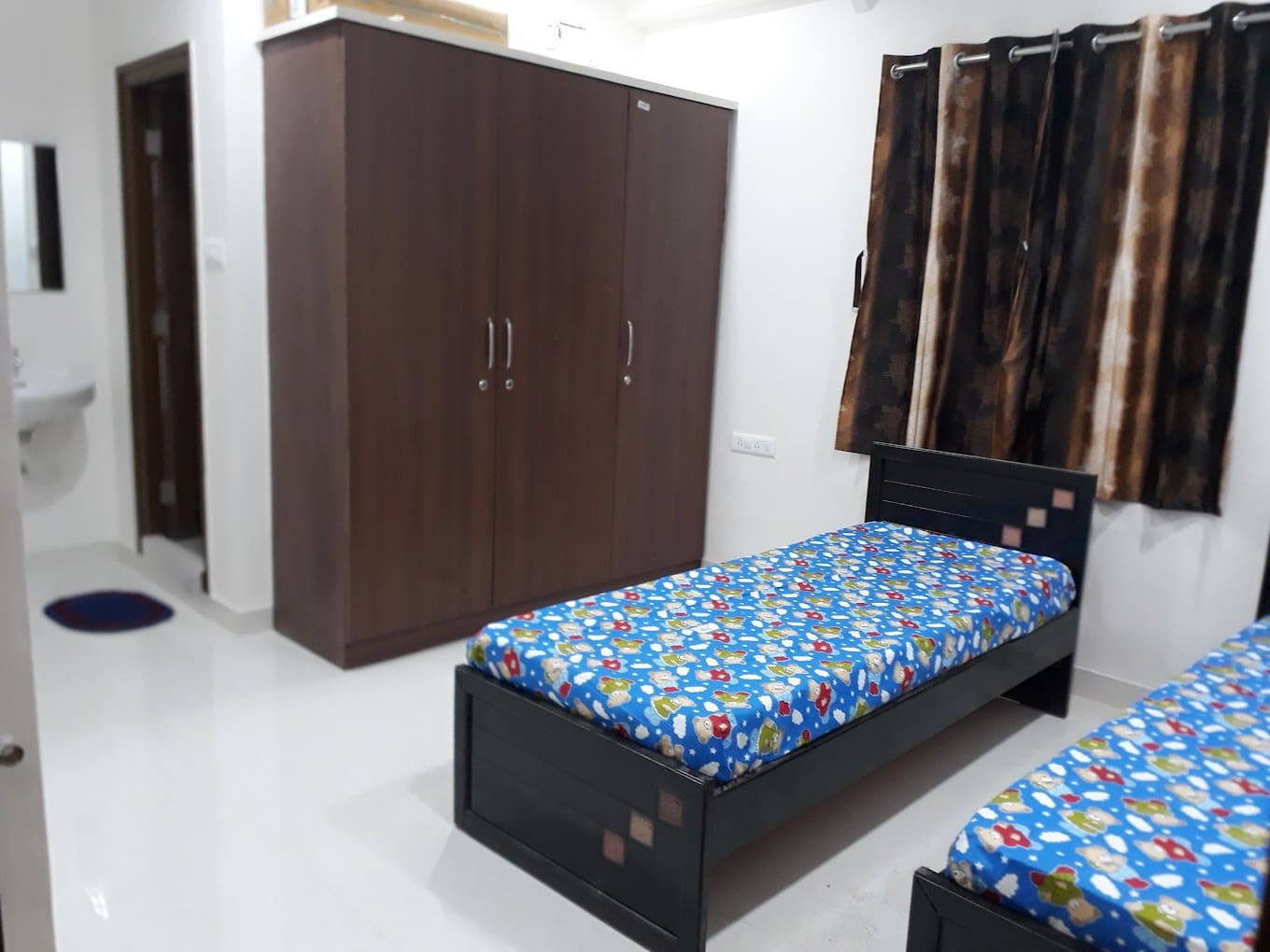 Properties Details 5