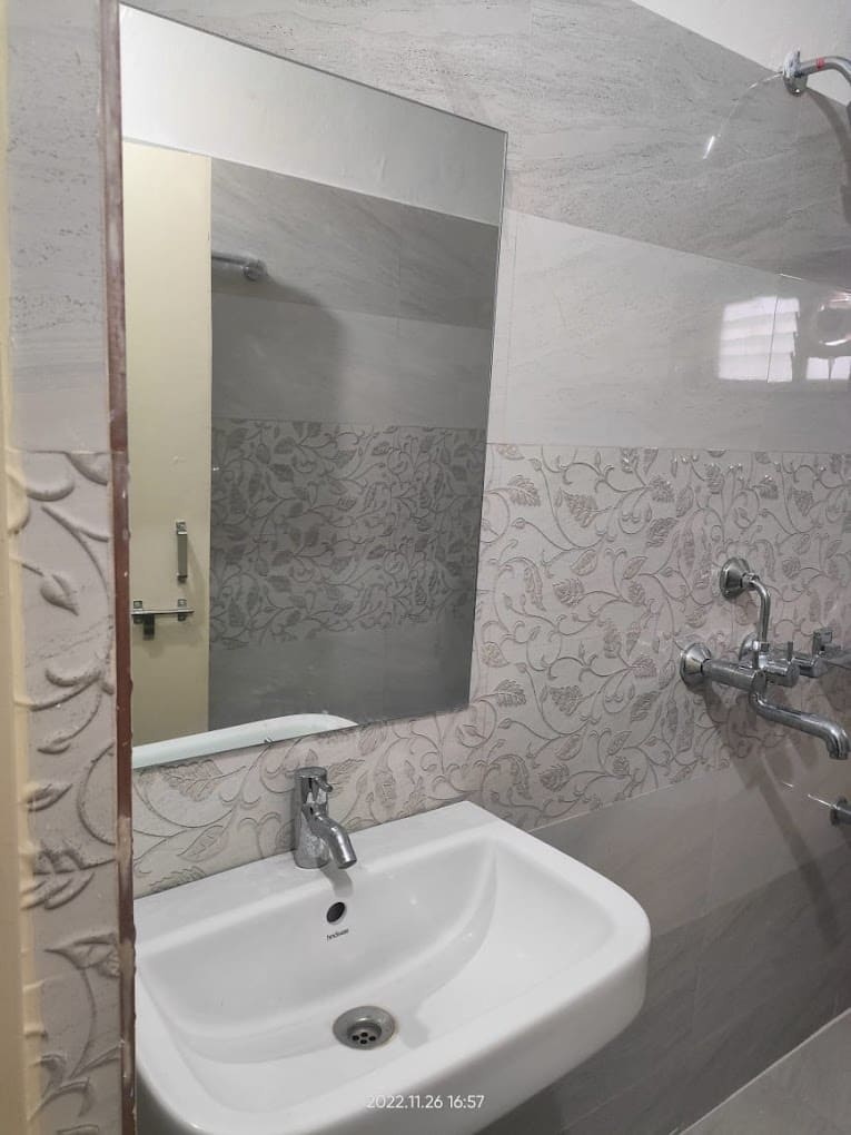 Properties Details 4