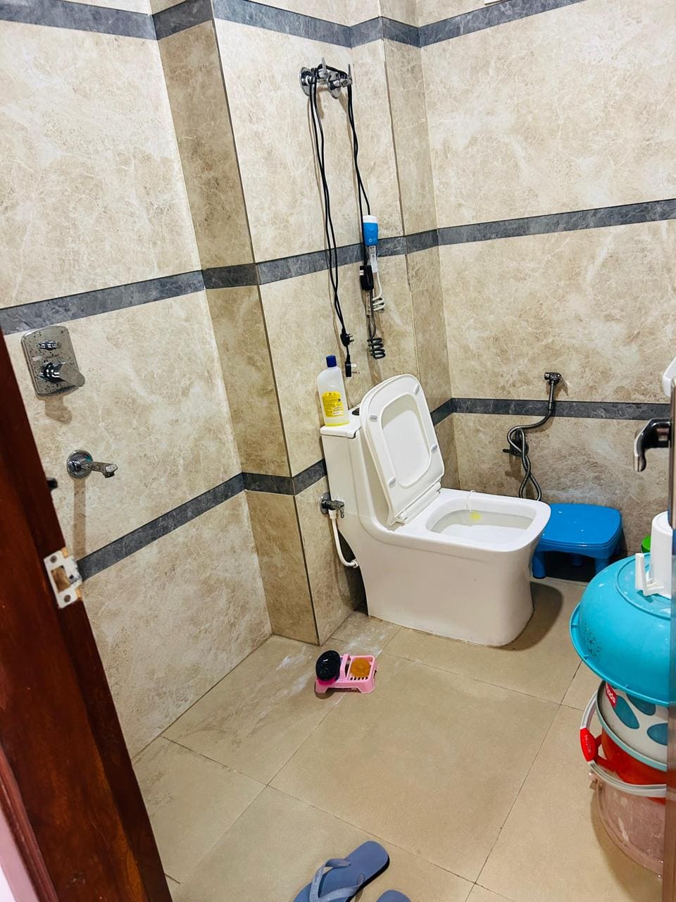 Properties Details 6