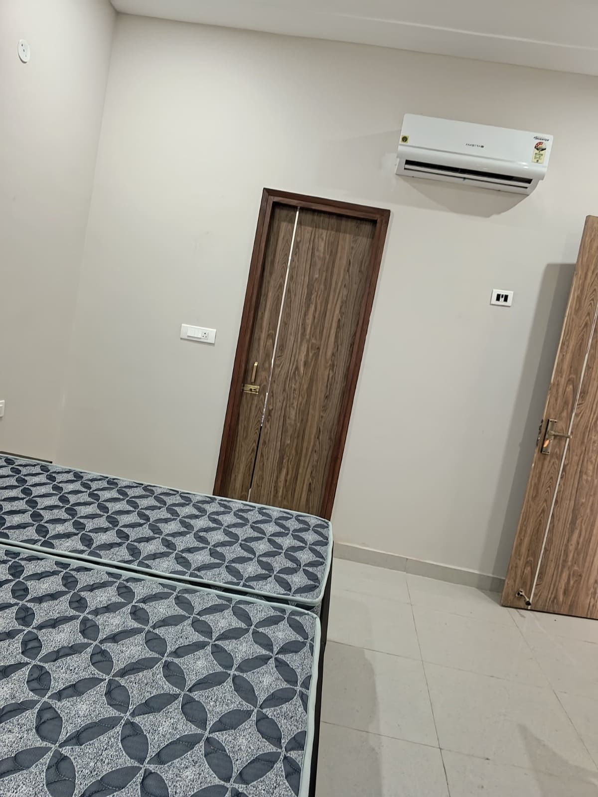 Properties Details 4