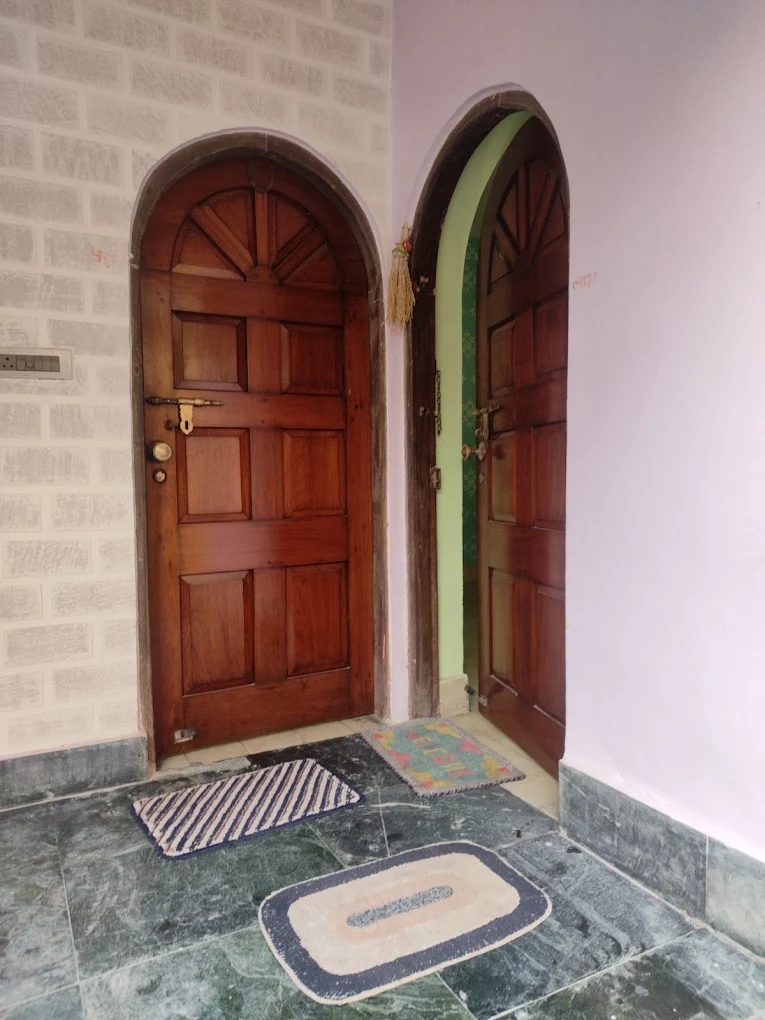 Properties Details 4