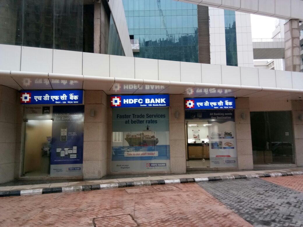Shops and Showrooms