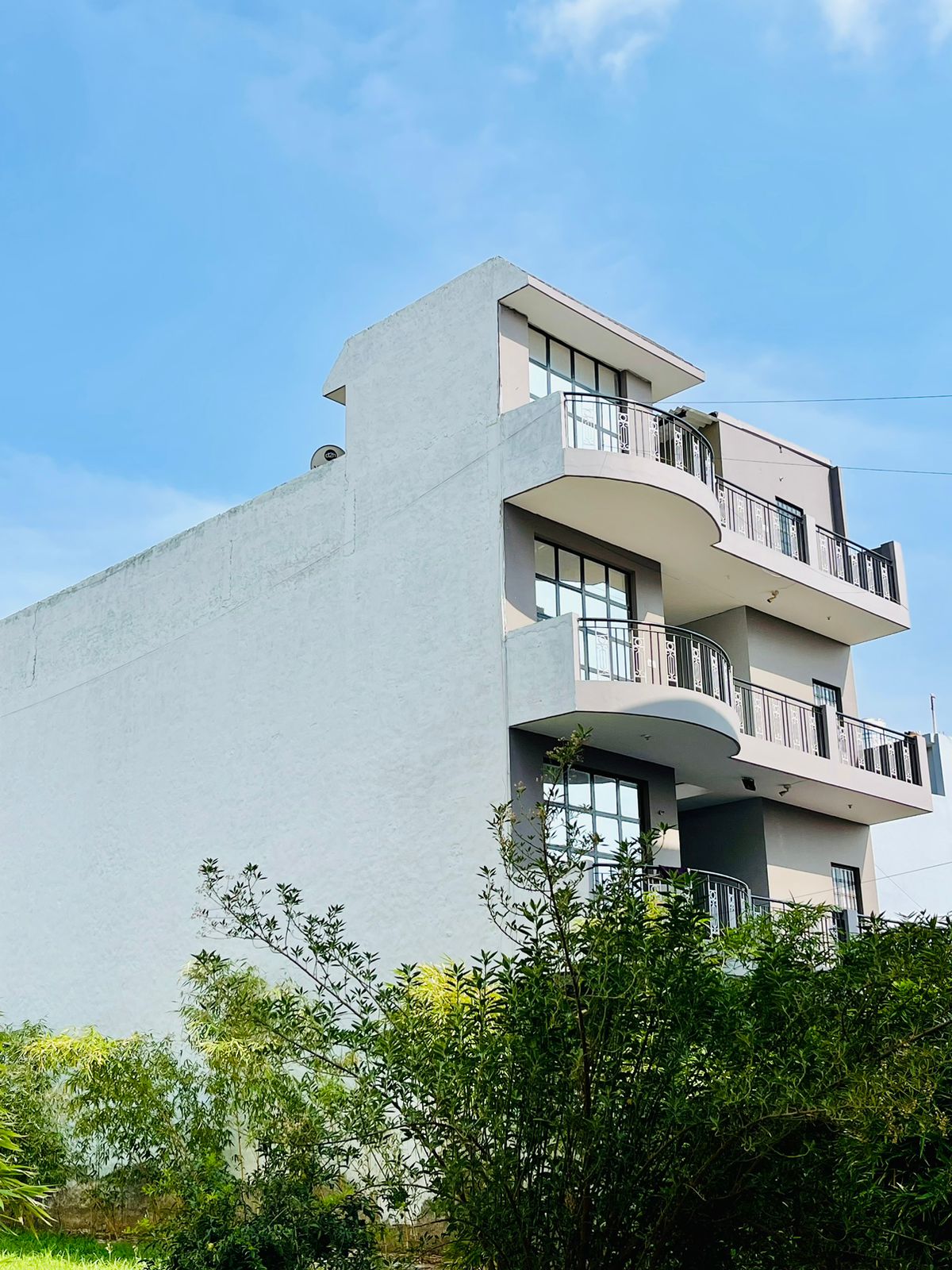 Properties Details 3