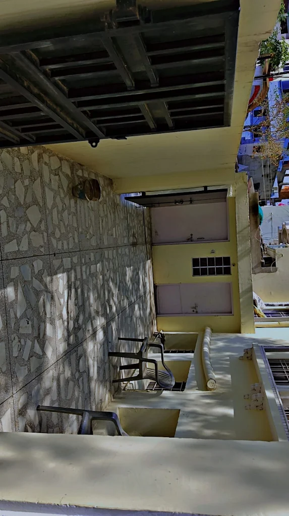 Properties Details 5