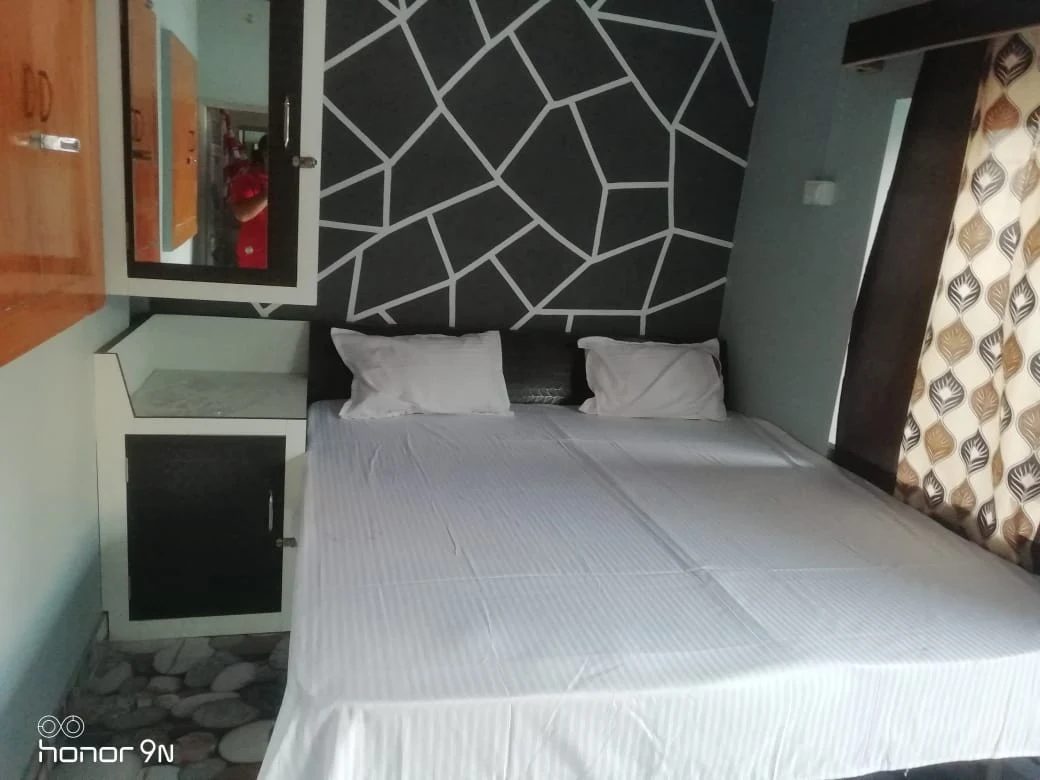 Properties Details 4