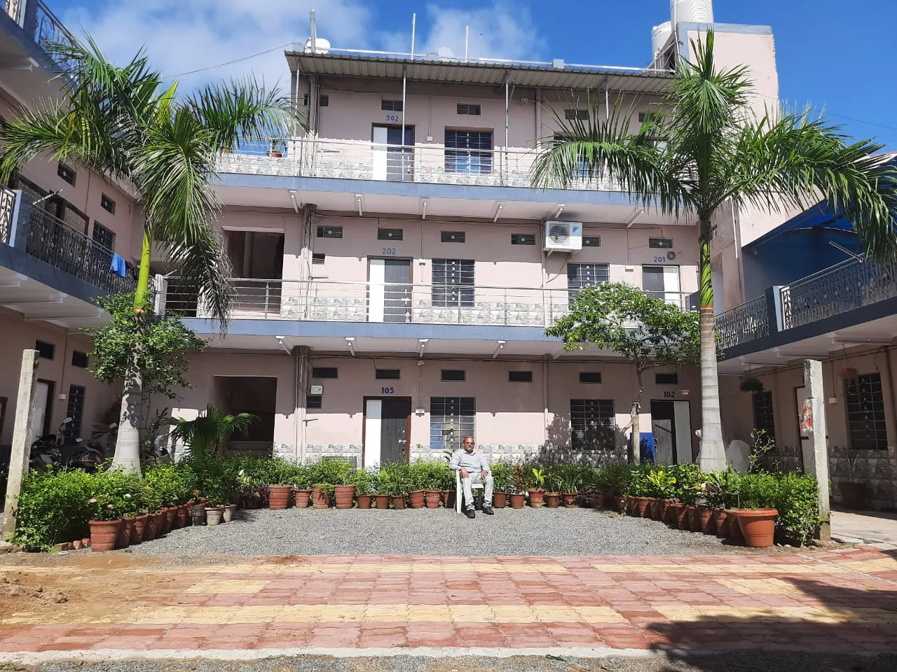 Properties Details 7