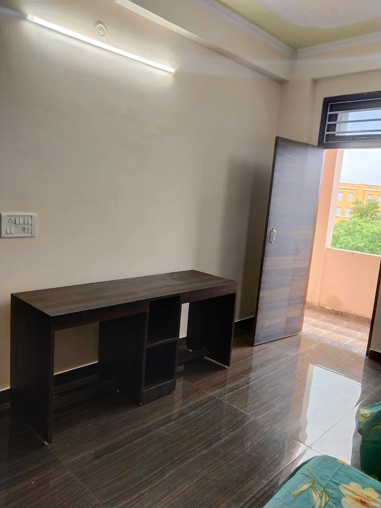 Properties Details 4