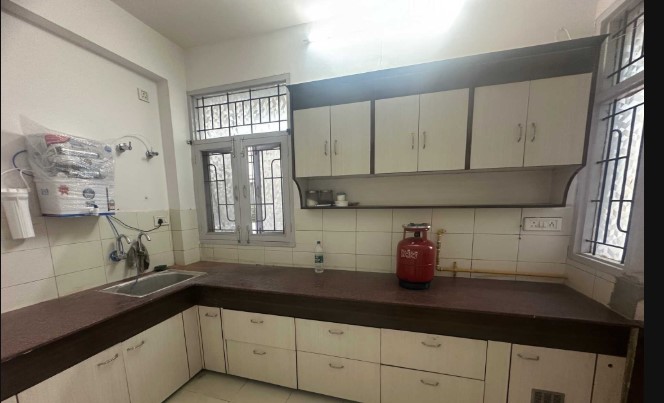 Properties Details 4