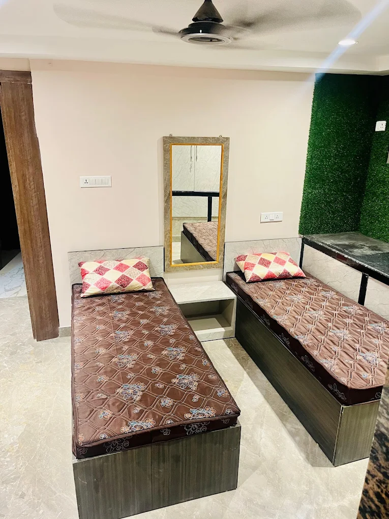 Properties Details 9