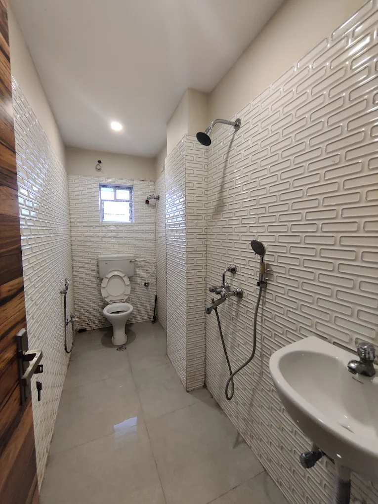 Properties Details 6