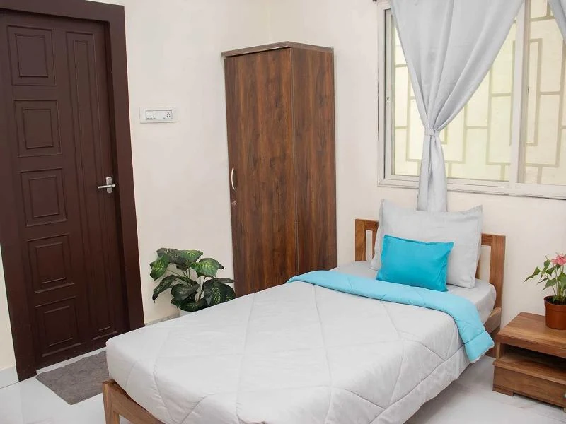 Properties Details 4