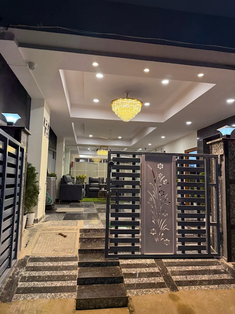 Properties Details 6