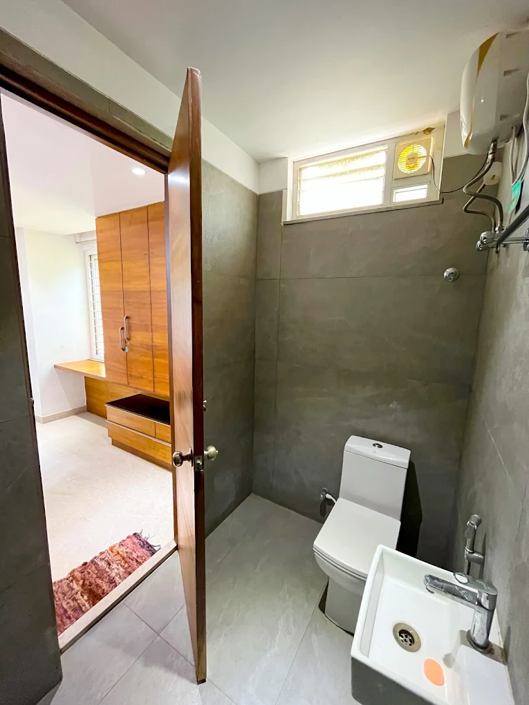 Properties Details 8