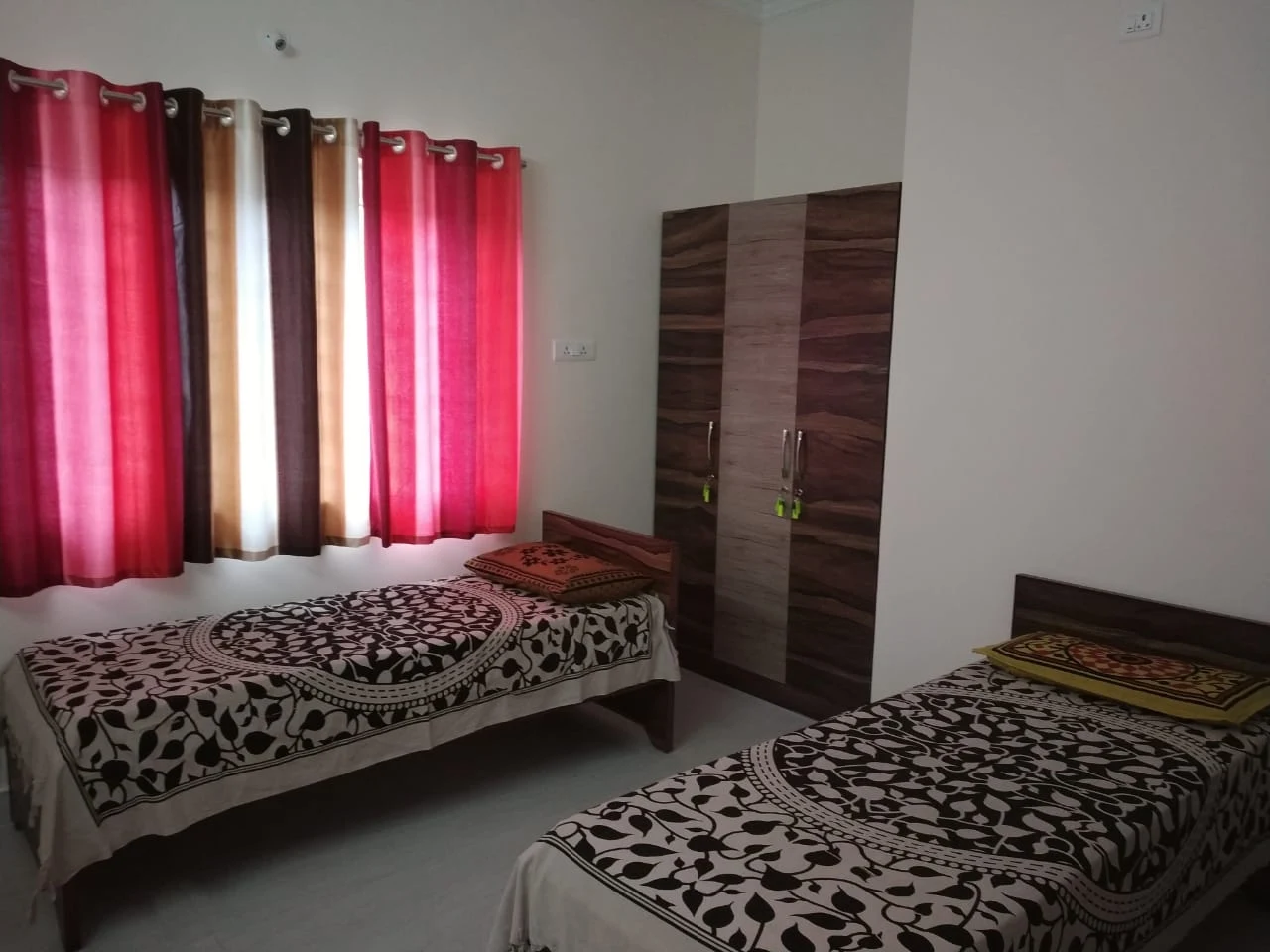 Properties Details 8