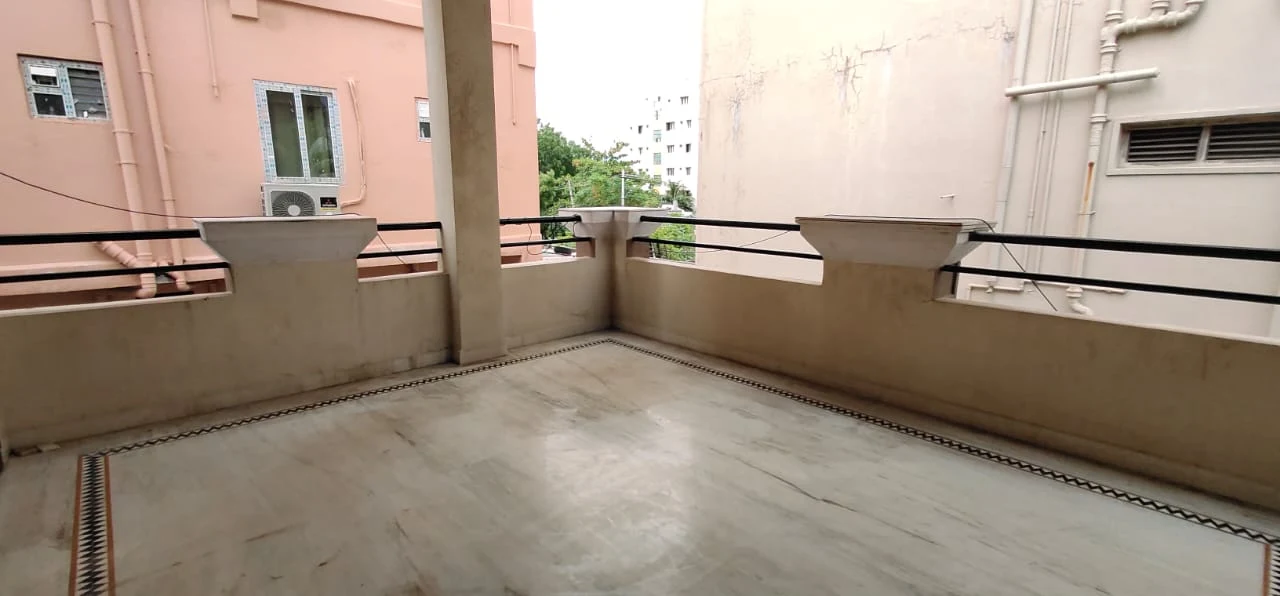 Properties Details 3