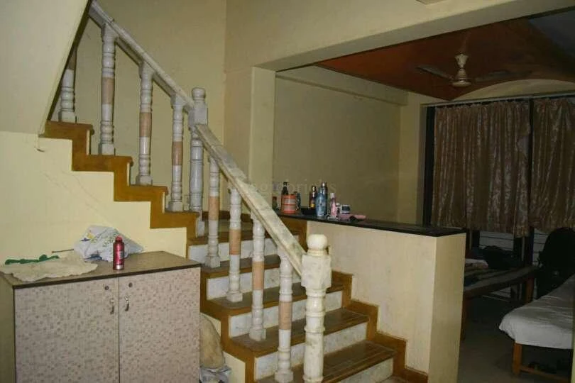 Properties Details 5