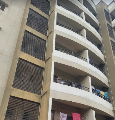 Properties Details 3