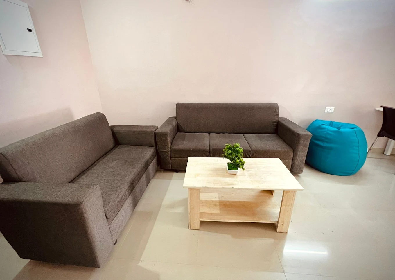 Properties Details 4