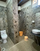 Properties Details 5