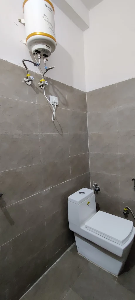 Properties Details 5